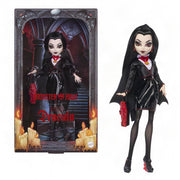 Mattel JKM50 Monster High x Universal Monsters Dracula Collector Doll with Black Dress & Coffin Purse