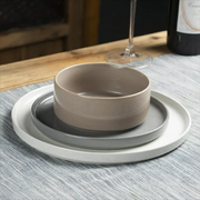 Famiware 12 Pieces Plates and Bowls Dinnerware Set