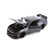 Maisto 1:24 Special Edition 2024 Ford Mustang Darkhorse Diecast Car Model, Metallic Grey, 32925
