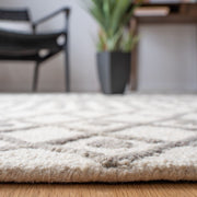 Safavieh Blossom Aspen Geometric Wool Runner Rug, Ivory Grey, 2'3