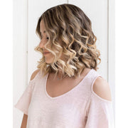 The Beachwaver Co. DV1139 Beachwaver S.75 Rotating Curling Iron - White | Automatic 0.75 Inch Ceramic Curling Iron | Auto-Shut Off, Travel-Friendly, Dual Voltage