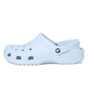 Crocs Classic Clog Lightweight Water-Friendly Footwear, Blue Frost, Womens 7/Mens 5, 10001-4WK-M5W7
