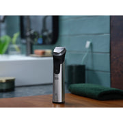 Philips MG7900/49 Mens Norelco Multigroom Series 7000 Grooming Kit