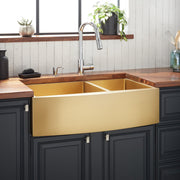 36 ATLAS 60/40 OFFSET DOUBLE-BOWL STAINLESS STEEL FARMHOUSE SINK - CURVED APRON - MATTE GOLD