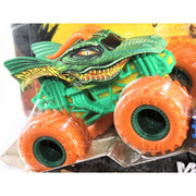 Spin Master Monster Jam Dragon vs Sparkle Smash 1:64 Scale Die-Cast Monster Truck Two-Pack