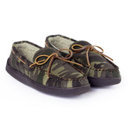Minnetonka Men's Pile Lined Hardsole Moccasin Slippers, Green Camo Print, Size 11