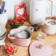 Beautiful 2QT Cast Enamel Heart Dutch Oven, Pink Champagne