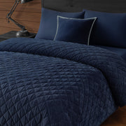 Pawz Navy Blue King Quilt, Soft Velvet Corduroy Face, Pre-Washed Microfiber Backing, Lightweight Polyester Fill, Diamond-Stitched Pattern
