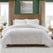 VCNY Home MTD466170522039 My Texas House Anabel Carved Fur 3-Piece White Faux Rabbit Fur Comforter Set King