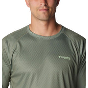 Columbia Sportswear Super Terminal Tackle PFG Super Fade Long Sleeve Athletic Shirt, Cypress Fish Hooks, Medium, 206925