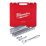 Milwaukee Electric Tool 48-22-9010 1/2 in. Drive SAE/Metric Ratchet and Socket Mechanics Tool Set (47-Piece)