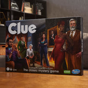 Hasbro Clue Classic Mystery Board Game, Family Game for 2-6 Players, Ages 8 and Up, Gold-Plated Weapon Tokens, Sculpted Character Movers, Detective Notepad, F6420