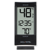 AcuRite 02059M Indoor and Outdoor Thermometer with Temperature and Clock