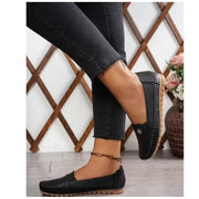 AstraShopming Women's Slip-On Loafers Flats, Lightweight Flexible Sole, Breathable Moccasin-Style Casual Shoes, BLACK 9US