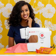 Singer M1150 Lightweight & Portable Sewing Machine With 45 Stitch Applications LED Light & 1-Step Buttonhole, White