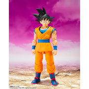 Bandai Spirits S.H.Figuarts Dragon Ball Daima Son Goku Action Figure, Redesigned Model, Multiple Interchangeable Parts, 5.7 in