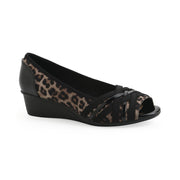 Cliffs By White Mountain Women's Boldest Peep Toe Wedge Sandals, Tan Leopard Nylon, 1.5-Inch Heel, Size 9.5 Wide, C39081WLPRD