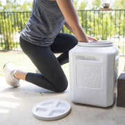 Gamma2 Vittles Vault Bird Seed Storage Container, Airtight, Gray, 35 lb Capacity, 4538