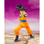 Bandai Spirits S.H.Figuarts Dragon Ball Daima Son Goku Action Figure, Redesigned Model, Multiple Interchangeable Parts, 5.7 in
