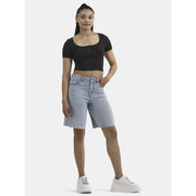 No Boundaries Women's Seamless Scoop Henley Tee, Slim Fit, Black Soot, Short Sleeve, Cropped Hem