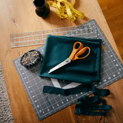 Fiskars 8-Inch Pinking Shears with Pointed Tip, Precision-Ground Stainless Steel Blades, Ergonomic Orange Handle