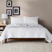 Mainstays Crinkle Box Soft Wash Microfiber Quilt, Hypoallergenic, All-Season, White, Full/Queen, MSS466170522037