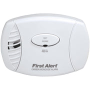 First Alert 1039736-CO605-6 Plug-in Carbon Monoxide Alarm With Battery Backup