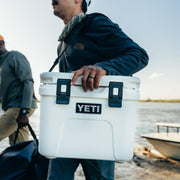 YETI Roadie 15 Hard Cooler - Alpine Yellow