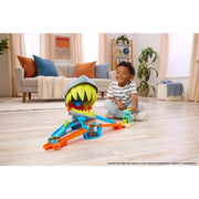 Mattel Hot Wheels City Shark Chomp Beach Playset with 1:64 Scale Die-Cast Vehicle, Pivoting Launcher, Figure-8 Stunt Track, Multicolor, JHL96