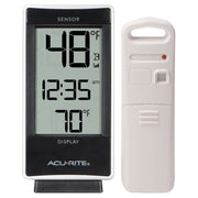 AcuRite 02059M Indoor and Outdoor Thermometer with Temperature and Clock