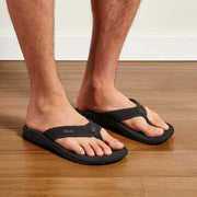 OluKai 'Ohana Sandals for Men - Black/Dark Shadow - 8M