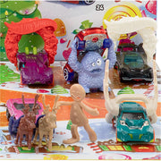 Mattel Hot Wheels 2025 Advent Calendar, 10 Toy Vehicles 1:64 Scale, 14 Winter-Themed Accessories, 10 Ornament Clips, Multicolor, 34 Pieces
