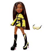 MGA Entertainment Bratz Scorchin' Sasha Fashion Doll, Articulated, Moto-Inspired Racing Jacket and Leather Mini Skirt, Removable Clothes and Accessories, Pink Lipstick Heels, Sunglasses