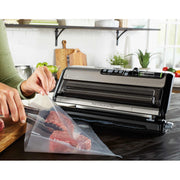 Food Saver FM5200-015 2-IN-1 Food Preservation System, 1.0 Ct Black