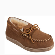 Minnetonka 3741X Moccasin Sheepskin Hardsole Mocs for Men - Golden Tan - 14W