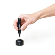 Moment Mobile Lens Cleaning Pen, Dual-Ended Brush and Felt Tip, Black, Compact, 150-101