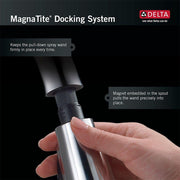 Leland Single-Handle Pull-Down Sprayer Kitchen Faucet with MagnaTite Docking in Venetian Bronze