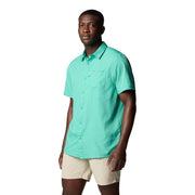 Columbia Mens Slack Tide Camp Shirt, Omni-Shade UPF 50 Sun Protection, Omni-Wick Moisture Wicking, Short Sleeve, Glaze Green, Large, 157705