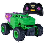Spin Master Monster Jam Marvel The Hulk Remote Control Monster Truck, 1:24 Scale, Green, Battery Powered, Kid Friendly, 6076629
