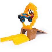 Monster Jam El Toro Loco Long Jump Playset, Exclusive Edition, Includes Die-Cast Truck, Ramp Launcher, Flaming Ring & Crush Cars, Stunt Toy for Kids Ages 3+ by Spin Master