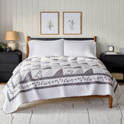 Better Homes & Gardens Heirloom Patchwork Quilt, Full/Queen, Black and White, Breathable Cotton Face, Reversible, BH14100136342C