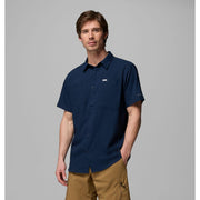 Columbia Silver Ridge Utility II Men's Short Sleeve Shirt, UPF 100 Sun Protection, Omni-Wick Moisture Management, Collegiate Navy, Small, 2157321464S