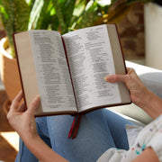 Thomas Nelson NKJV End-of-Verse Reference Bible, Personal Size, Large Print Comfort Print, Leathersoft Purple Cover, Red Letter Edition