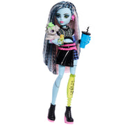 Mattel Monster High Frankie Stein Doll with Black Pleather Skirt, Cropped Sweater, Pet Dog Watzie, 7 Accessories, Multicolor, JHK31