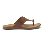 OluKai 20567-33Ww Ho'opio Mele Sandals for Women - Toffee/Warm Sand - 6M