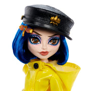 Mattel Monster High Skullector Coraline Doll with Yellow Raincoat, Movie-Inspired Accessories, Cat Figure, Rag Doll, Display Stand JHK65