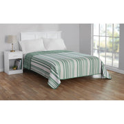 Mainstays Green Vertical Stripe Reversible Microfiber Quilt, King, 104