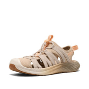 KEEN Women's Whisper Lite Athletic Sandals, Durable Closed Toe, Adjustable Bungee Closure, Safari/Birch, Size 7, 1031958