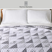 Better Homes & Gardens Heirloom Patchwork Quilt, Full/Queen, Black and White, Breathable Cotton Face, Reversible, BH14100136342C
