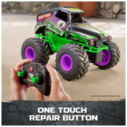 Monster Jam 6072500 Smash & Bash Grave Digger Remote Control Vehicle, 1:15 Scale